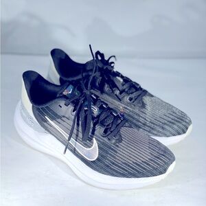 Nike Womens Winflo 9 Premium‎